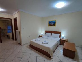 Constanteli Apartment
